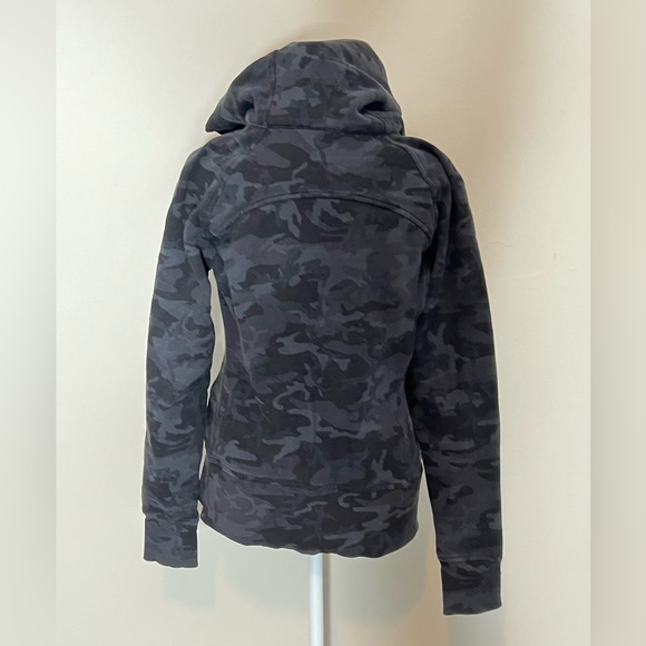 Lululemon Scuba Hoodie *Light
Cotton Fleece Incognito Camo Multi Grey - Picture 9 of 12